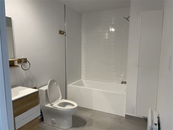 4½ (Octobre) 403-842 rue Lamarche, Sherbrooke, J1H 0M9 – Image 15