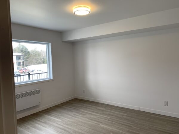 4½ (septembre), 203-2351 rue Harold-Cooke, Sherbrooke, J1H 0M5 – Image 3