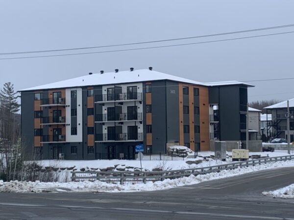 5½ (vacant), 106-3600 Imelda-Lefebvre, Sherbrooke J1N 1G6
