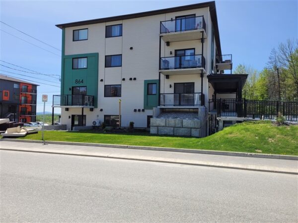 864 rue Lamarche, Sherbrooke J1H 0M9