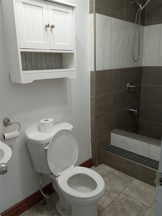 81 rue Deragon, Magog J1X 2M1 3 ½ (Vacant) – Image 5