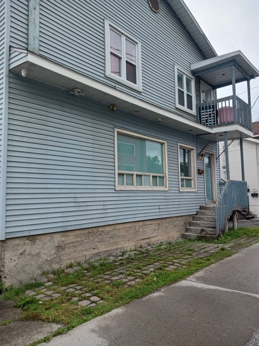 1330 KING OUEST, SHERBROOKE, J1J 2B6 (Août) – Image 12