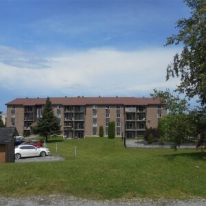 2000-303 Rue Gauthier, Sherbrooke, (Avril) QC J1H 6A5