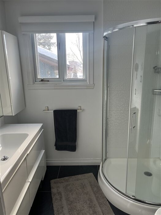 TRÈS BELLE MAISON DE PRESTIGE 665 RUE CHAMBLY, (Août) SHERBROOKE, J1J2Y1 – Image 22