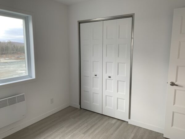 884 rue Hallée, Carré Belvédère, Sherbrooke  vacant – Image 11
