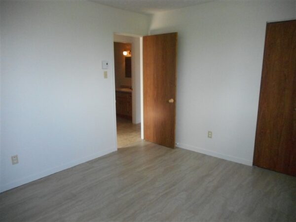 2080-310 rue Gauthier 1050$ Vacant – Image 13