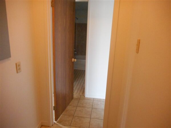 2080-310 rue Gauthier 1050$ Vacant – Image 18