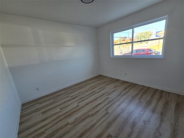 1050-106 rue King Est, secteur Fleurimont à Sherbrooke (Vacant) – Image 9