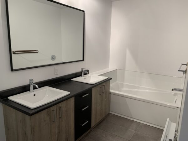 884 rue Hallée, Carré Belvédère, Sherbrooke  vacant – Image 23