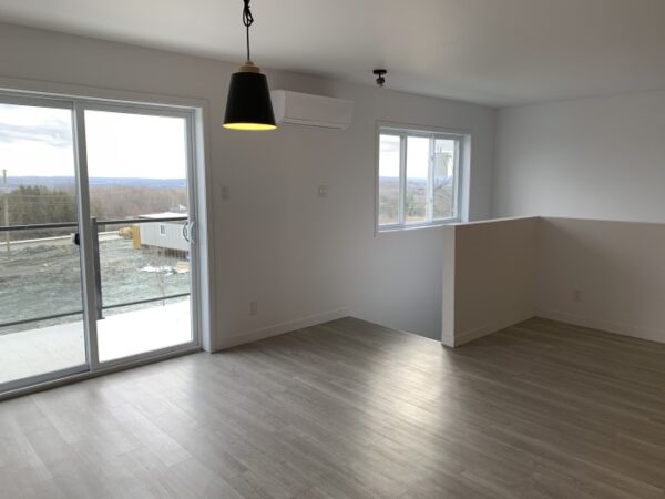 884 rue Hallée, Carré Belvédère, Sherbrooke  vacant – Image 5