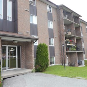 2000-102 Rue Gauthier, Sherbrooke, (Février) QC J1H 6A5